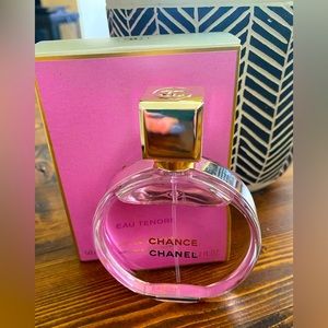 💋1.7oz Chanel Chance Eau Tendre💋